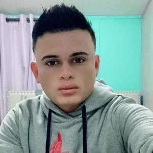 Meet your Posher, Fabian